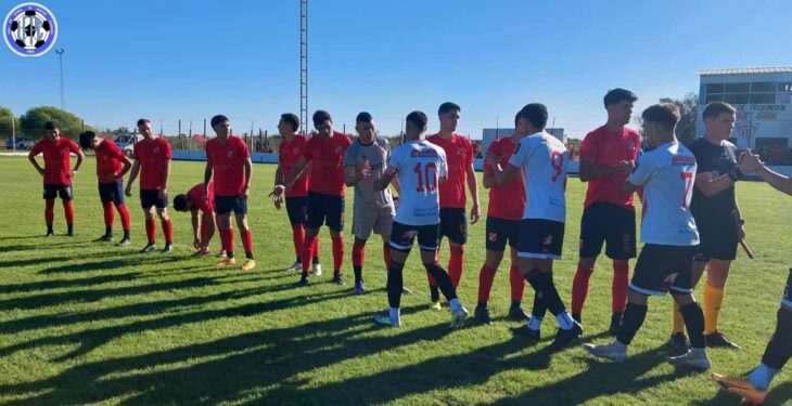 Los Clásicos de Paraná Campaña fueron para Atlético María Grande y Viale Football Club
